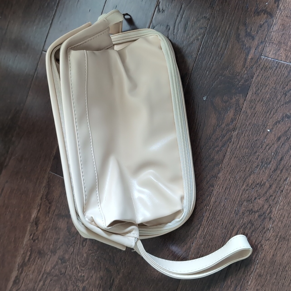 Cream Leather Wristlet Bag